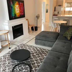 Apartment De Waterkant Piazza, Cape Town