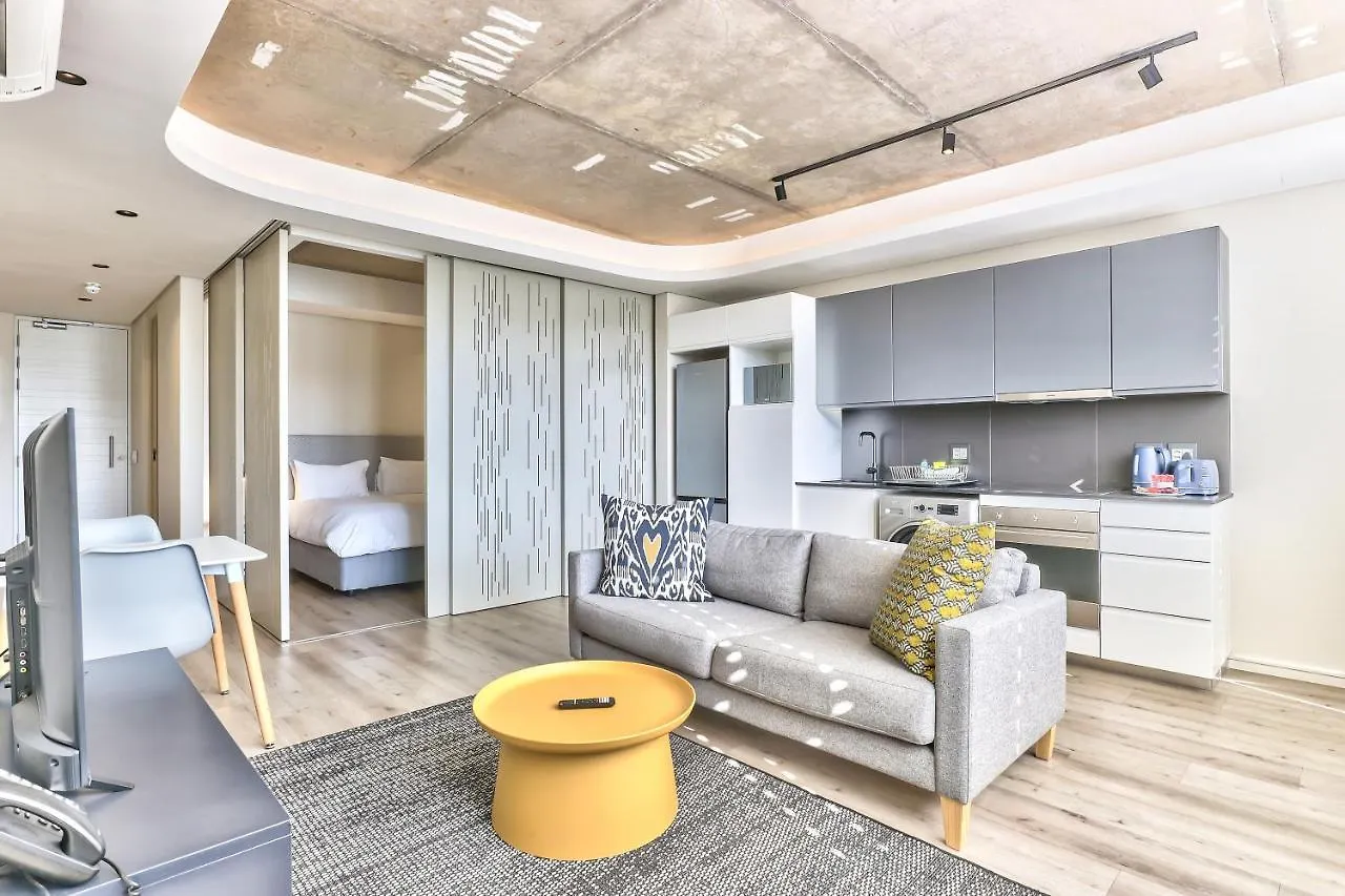 Apartment Studio With Balcony And City Views Cape Town